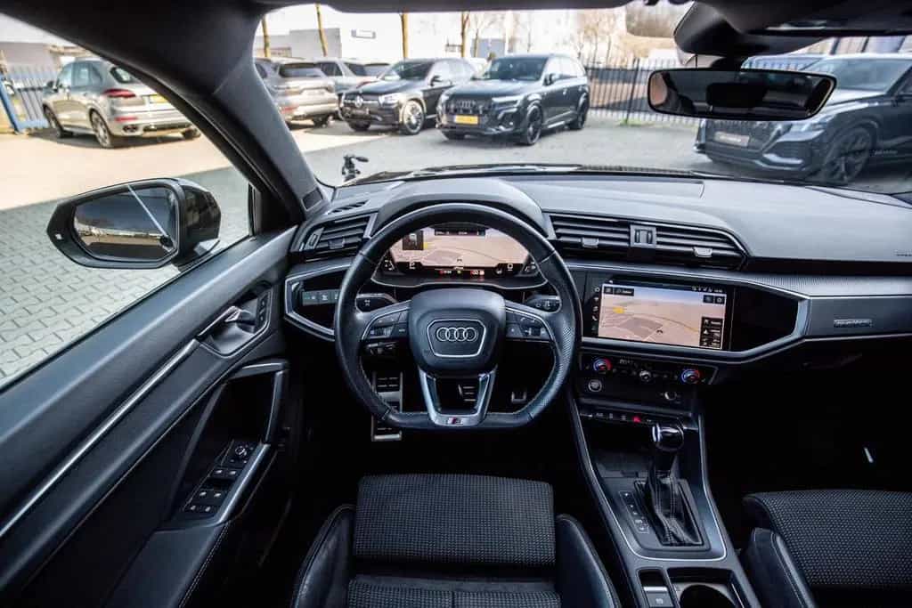 Audi Q3 Sportback 40 TFSI quattro S-Line,PANOR,ACC ,B 12/2020-photo-6