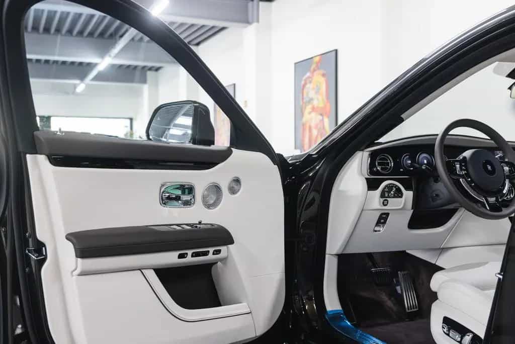 Rolls-Royce Ghost Series II null-photo-17