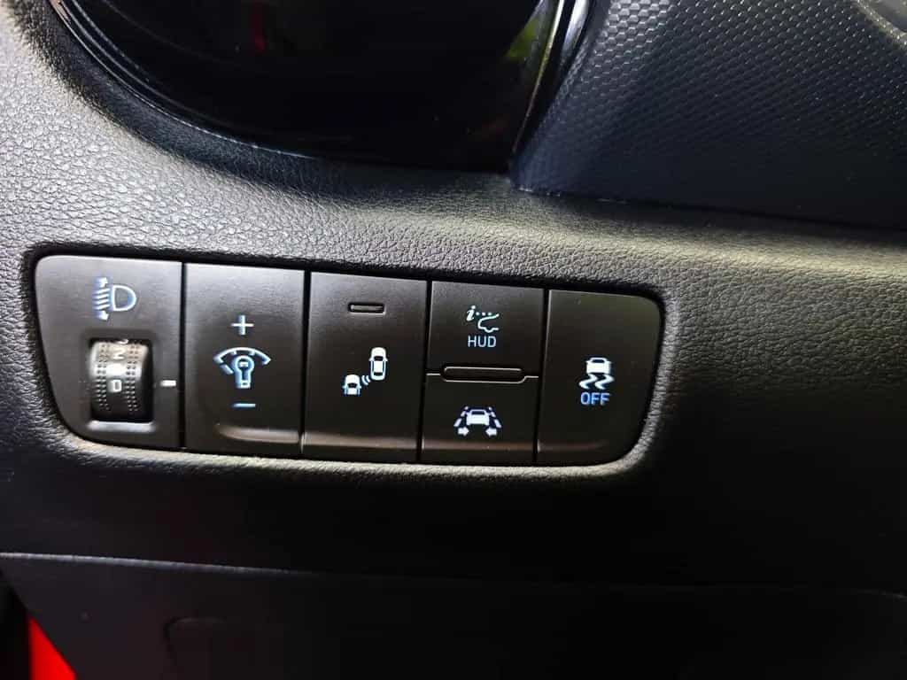 Hyundai KONA 1.6 T-GDI Style 2WD*HUD*KRELL*KAMERA*SHZ* 03/2019-photo-10