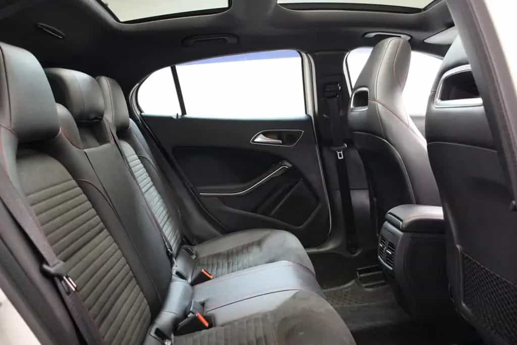 Mercedes-Benz GLA 45 AMG 4Matic PANO NAVI KAMERA SPORT-ABGAS 10/2017-photo-10