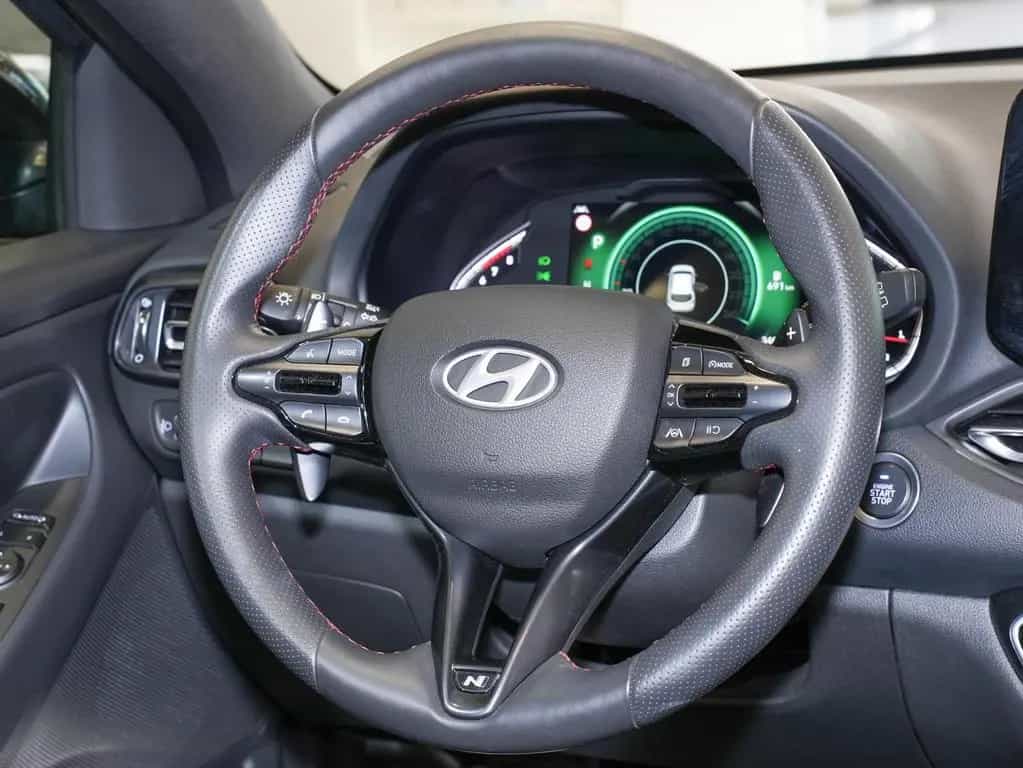 Hyundai i30 Kombi 1.5 TGDi DCT N LINE Navi Panoramadach 07/2024-photo-17