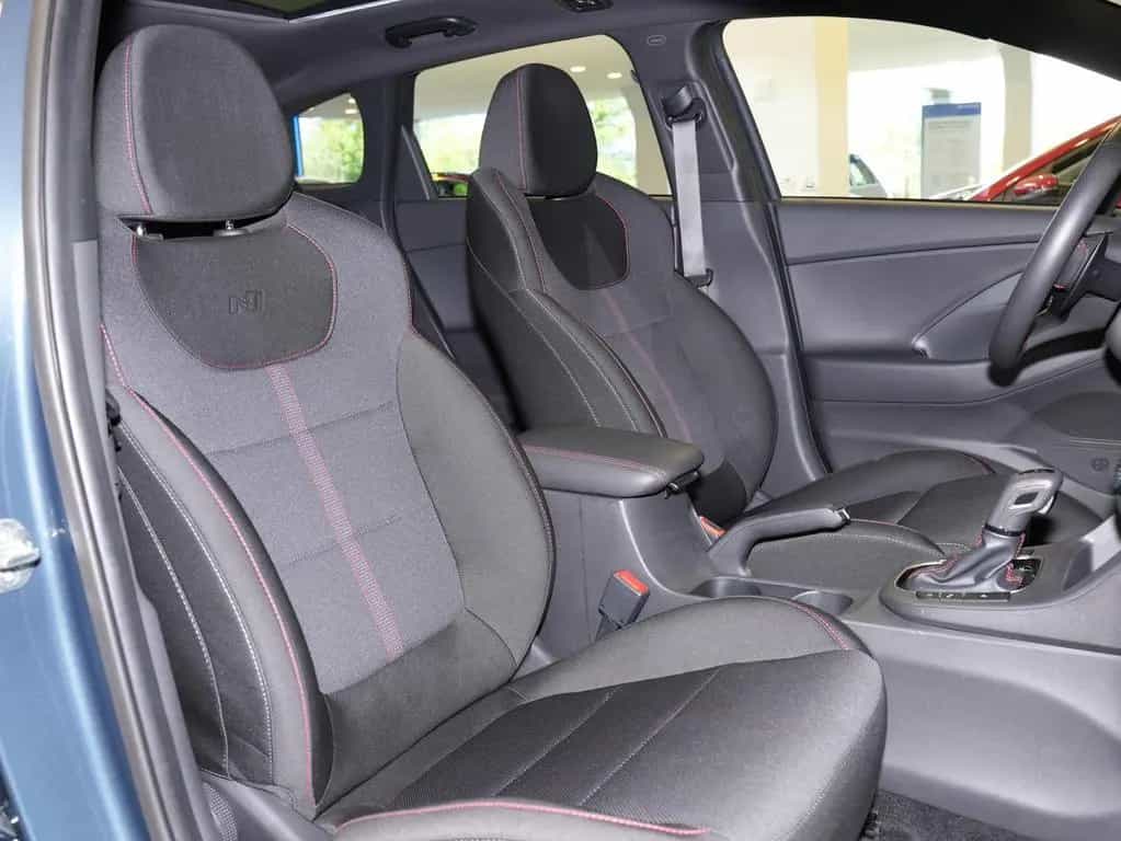 Hyundai i30 Kombi 1.5 TGDi DCT N LINE Navi Panoramadach 07/2024-photo-3
