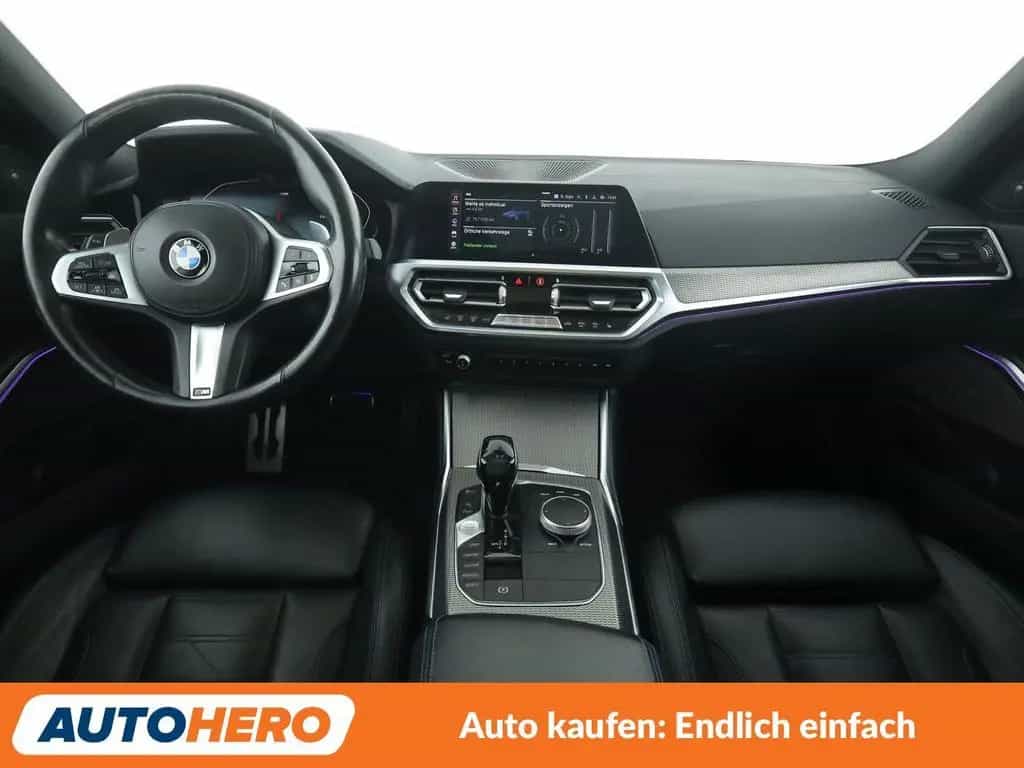 BMW 3 Series 330i M Sport Aut.*NAVI*LED*CAM*ACC*SHZ*ALU* 08/2019-photo-11