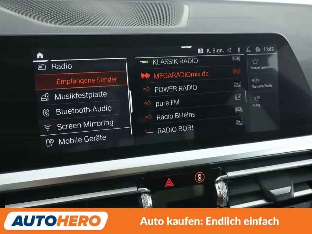 BMW 3 Series 330i M Sport Aut.*NAVI*LED*CAM*ACC*SHZ*ALU* 08/2019-photo-22