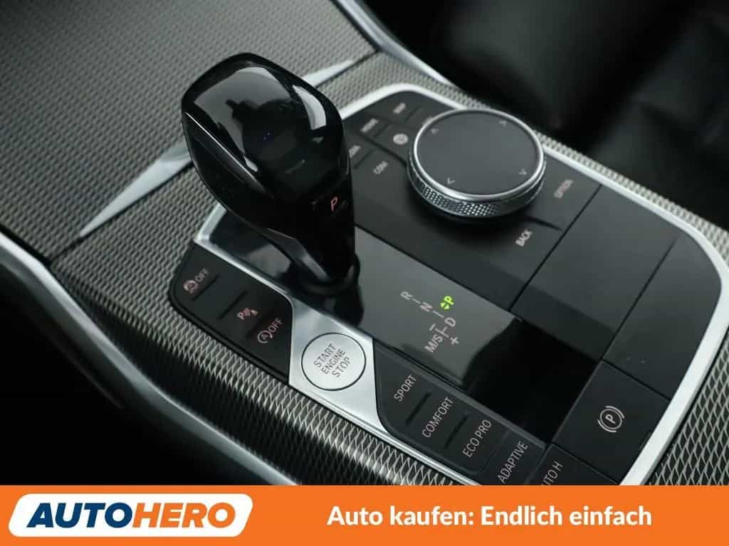 BMW 3 Series 330i M Sport Aut.*NAVI*LED*CAM*ACC*SHZ*ALU* 08/2019-photo-26