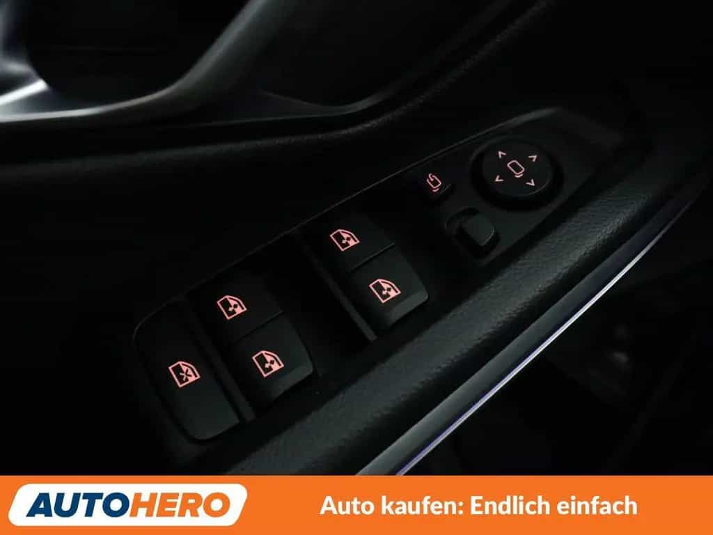 BMW 3 Series 330i M Sport Aut.*NAVI*LED*CAM*ACC*SHZ*ALU* 08/2019-photo-30
