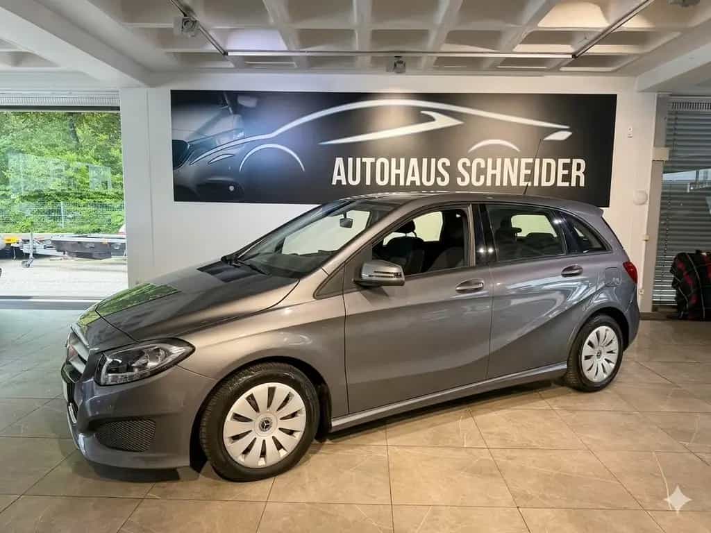 Mercedes-Benz B 220 CDI / d *Automatik*Navi*RFK* 10/2017-photo-0