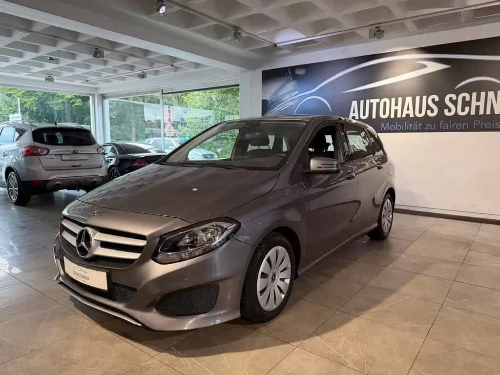 Mercedes-Benz B 220 CDI / d *Automatik*Navi*RFK* 10/2017-photo-4