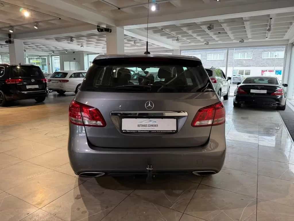 Mercedes-Benz B 220 CDI / d *Automatik*Navi*RFK* 10/2017-photo-9