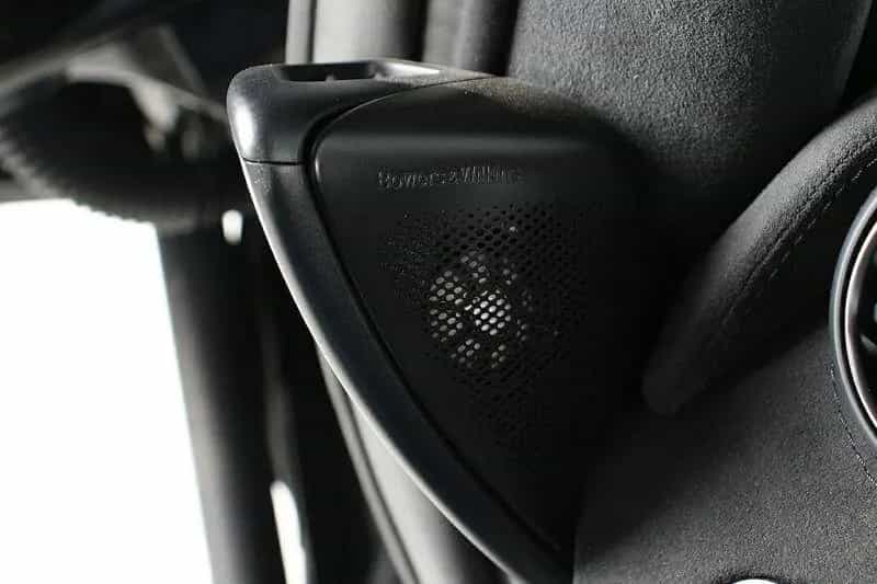 McLaren 750S Spider CF Racing Seats B&W Carbon Lift 04/2024-photo-10