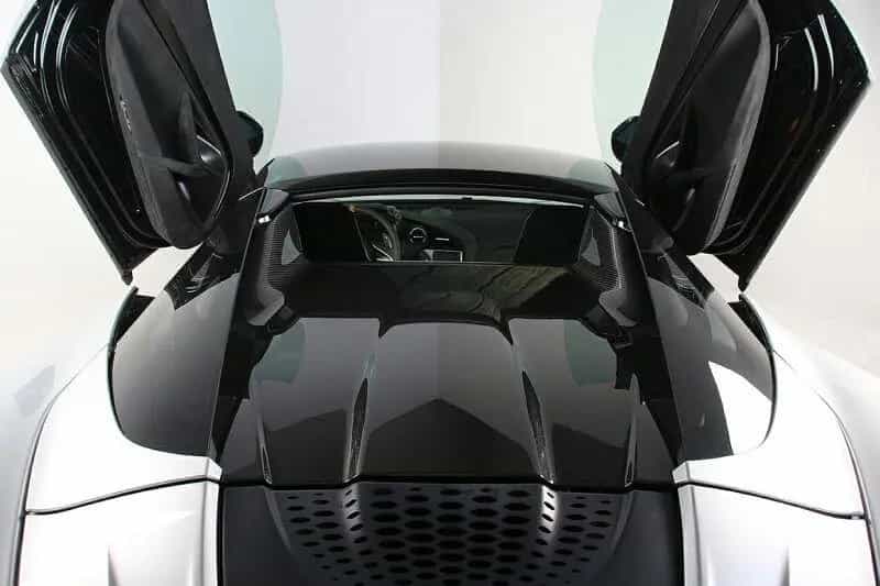 McLaren 750S Spider CF Racing Seats B&W Carbon Lift 04/2024-photo-19