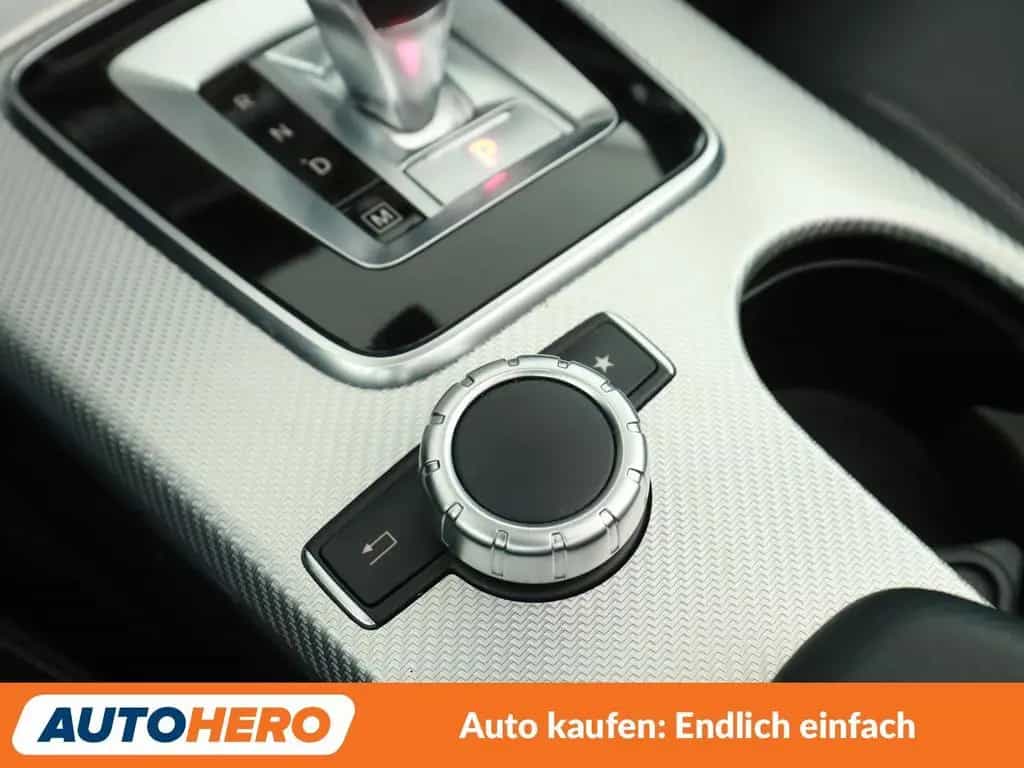 Mercedes-Benz SLC 300 AMG Line Aut.*NAVI*PDC*SHZ*TEMPO* 06/2018-photo-25