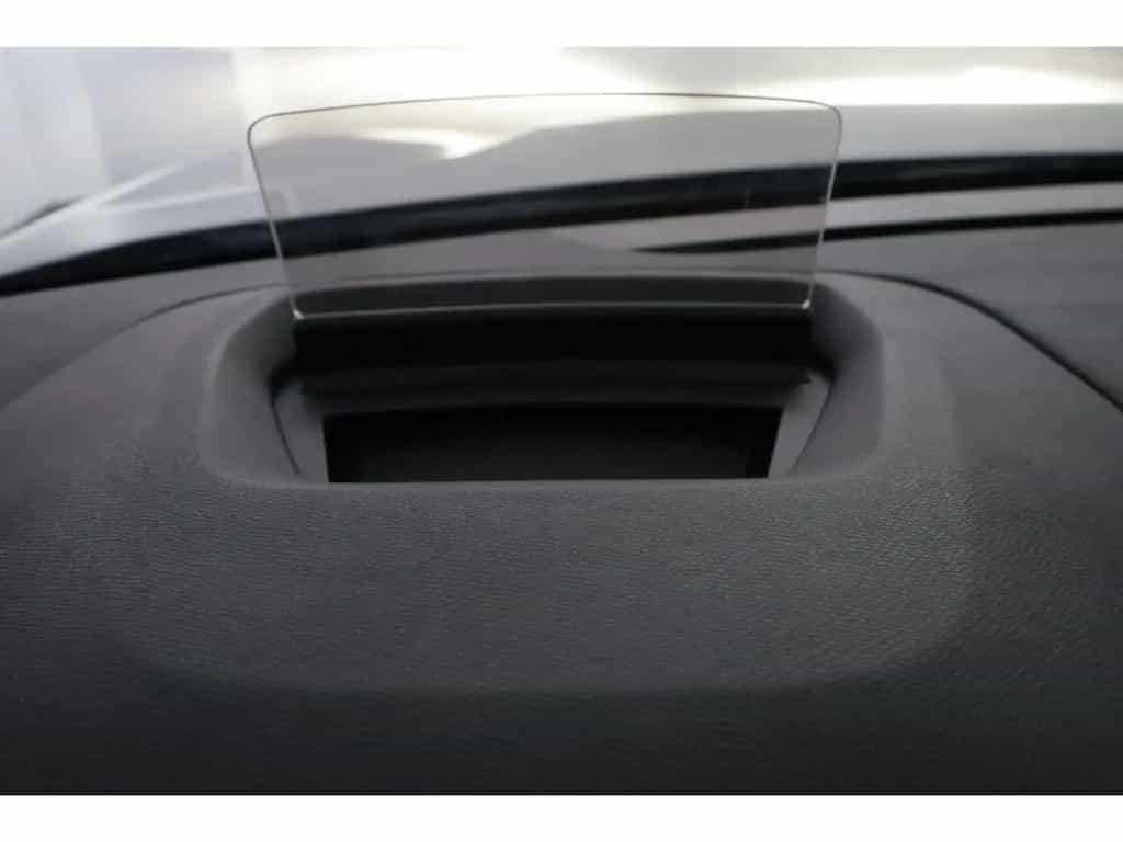 Citroën C4 1.2PureTech 130 Max+LED+NAVI+VIRTUAL+HUD+PDC 03/2024-photo-17