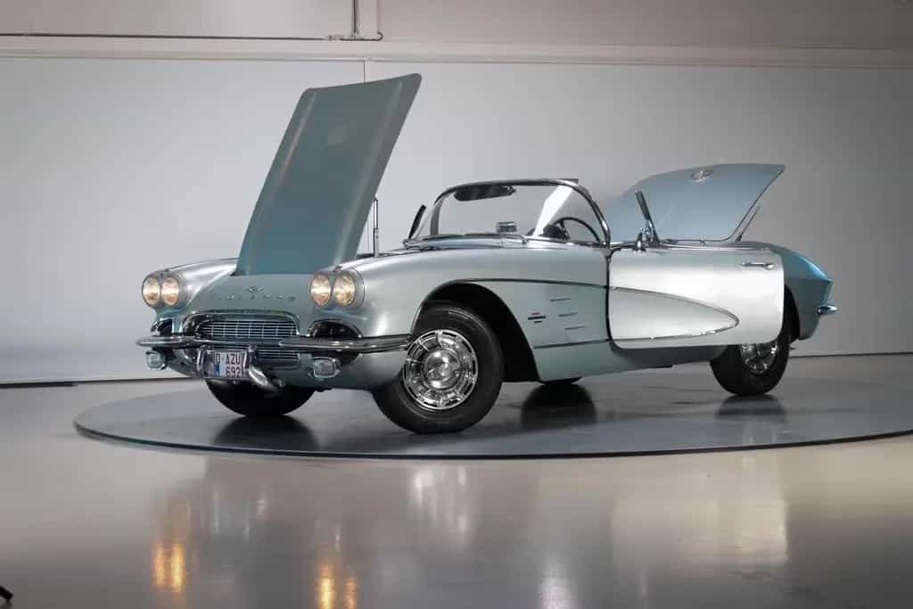 Chevrolet Other Corvette C1 Convertible with Hardtop 04/1961-photo-1