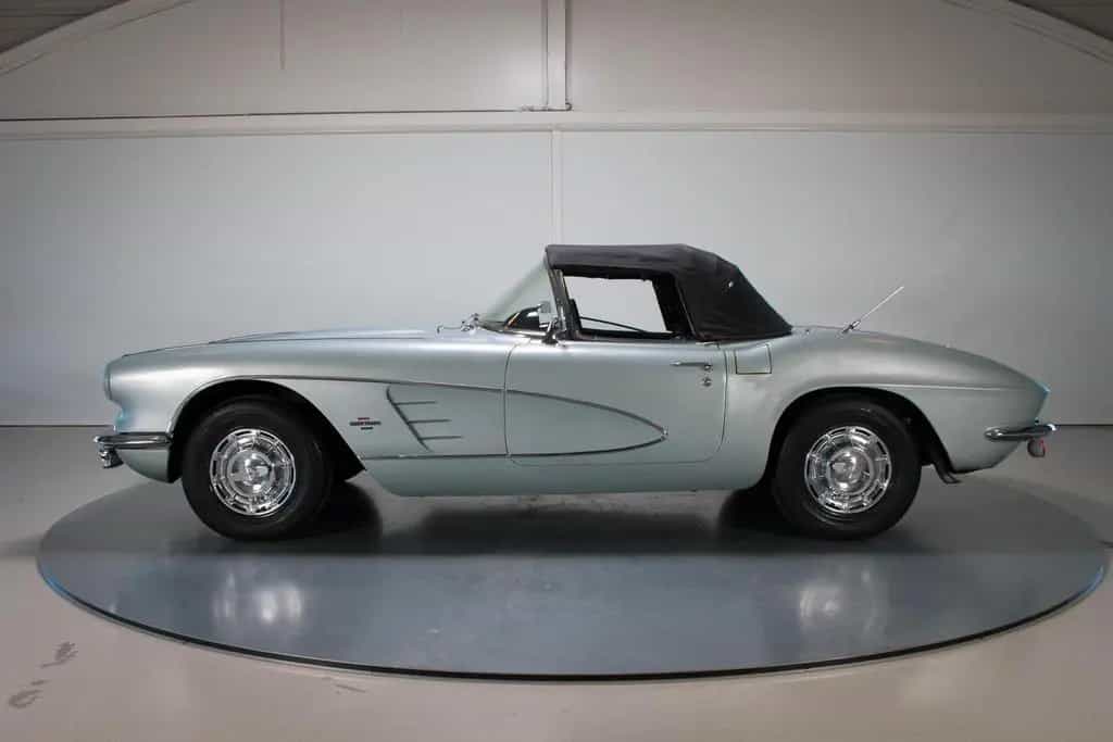 Chevrolet Other Corvette C1 Convertible with Hardtop 04/1961-photo-14