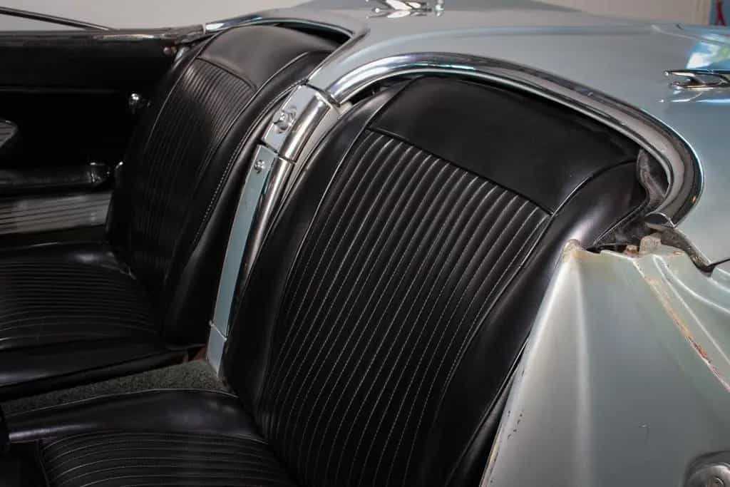 Chevrolet Other Corvette C1 Convertible with Hardtop 04/1961-photo-40