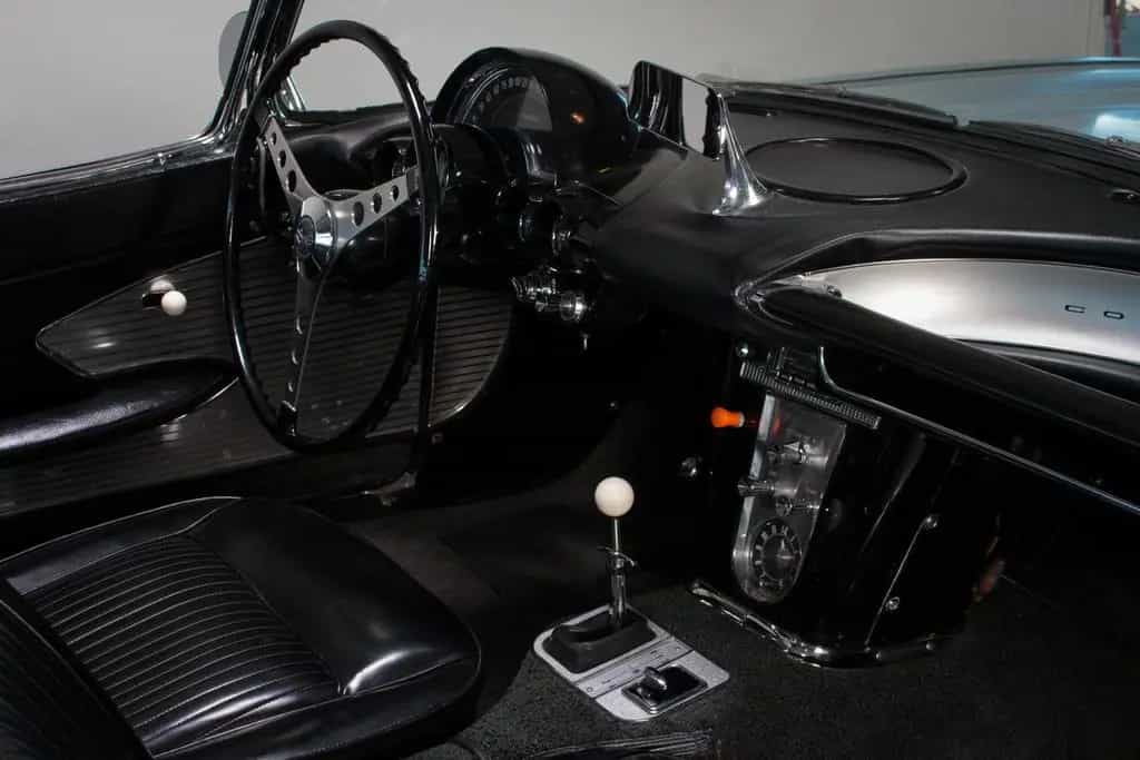 Chevrolet Other Corvette C1 Convertible with Hardtop 04/1961-photo-43