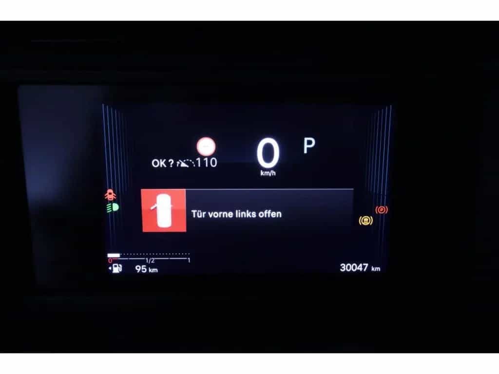 Citroën C4 1.2PureTech Aut.130 Plus+LED+CARPLAY+KAMERA 03/2025-photo-16