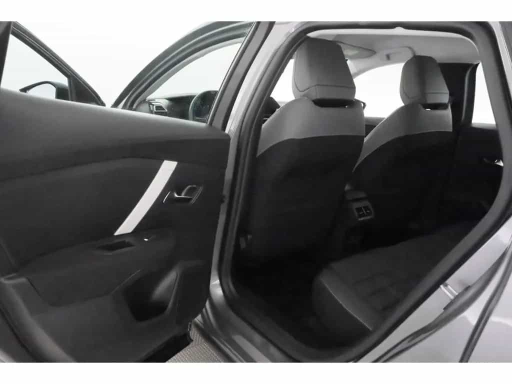 Citroën C4 1.2PureTech Aut.130 Plus+LED+CARPLAY+KAMERA 03/2025-photo-18