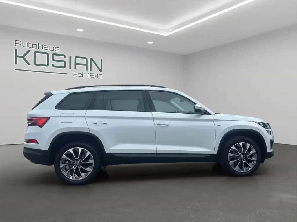 Skoda Kodiaq CLEVER 1.5 TSI DSG NAVI+LED+ACC+2xPDC+ 04/2022-photo-5