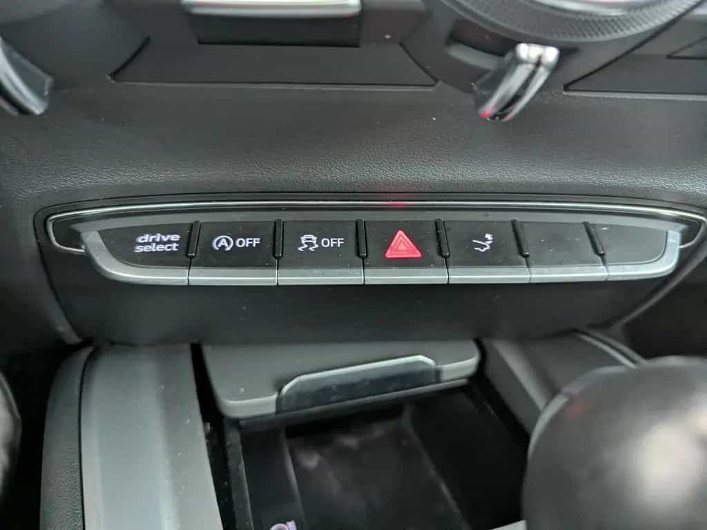 Audi TT 45 2.0 TFSI Coupe (EURO 6d) XENON+NAVI+SHZ+VC 01/2021-photo-17