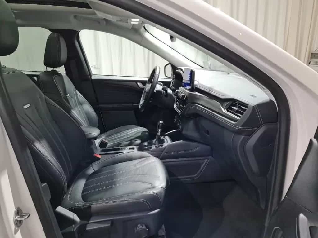 Ford Kuga 1.5 EcoBoost Vignale*AHK*PANO-SD*STANDZHG* 10/2021-photo-3