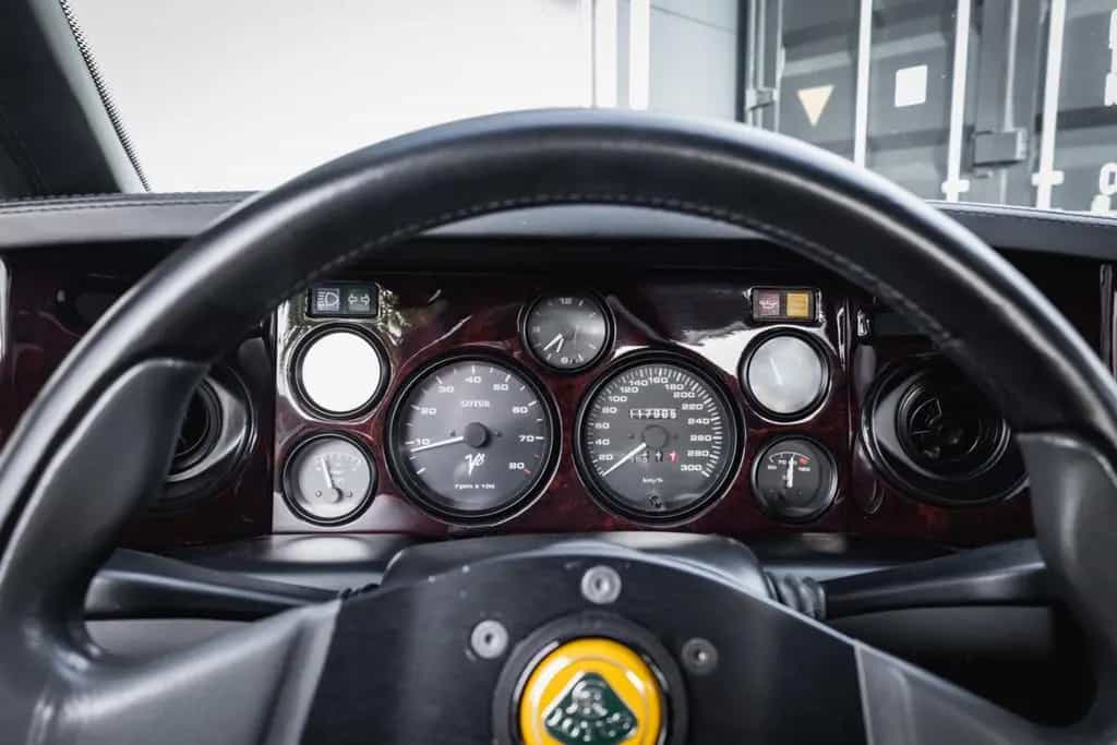 Lotus Esprit V8 *The only on Deeppurpel for Europe * 09/1996-photo-12