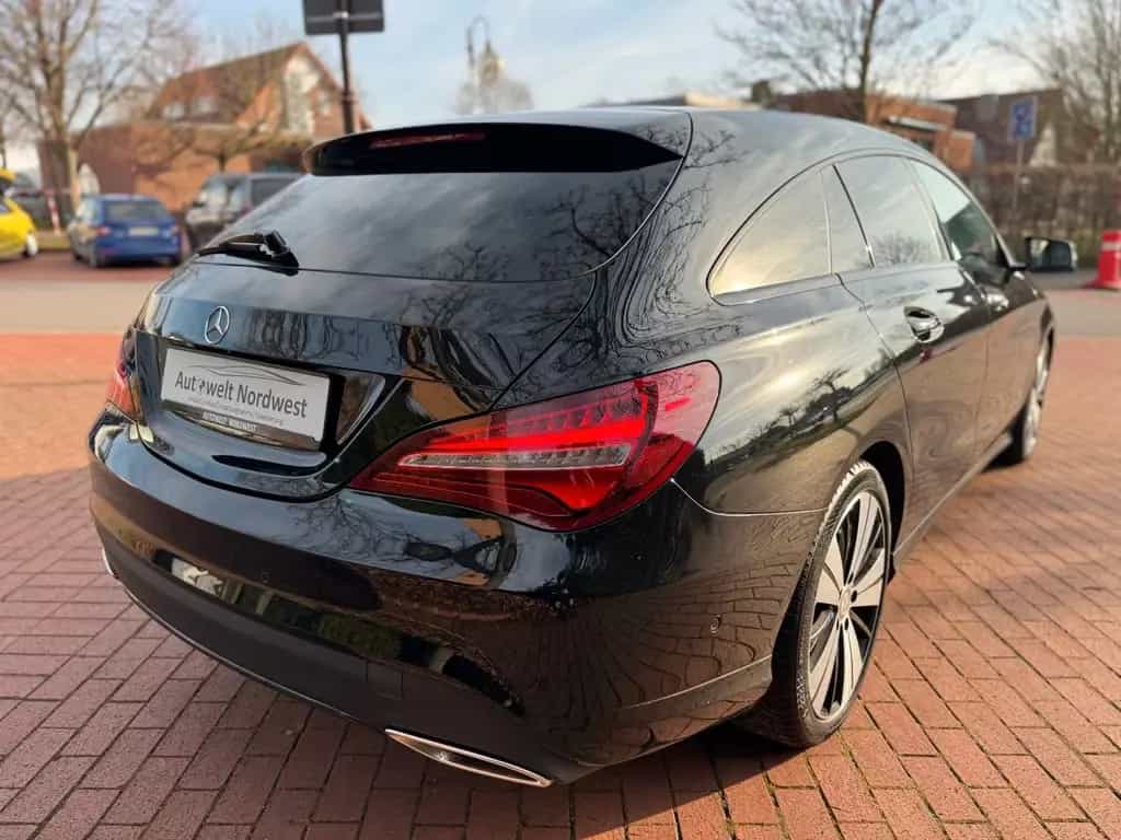 Mercedes-Benz CLA 180 Shooting Brake |Panorama|LED|Navi|Xenon! 03/2017-photo-5
