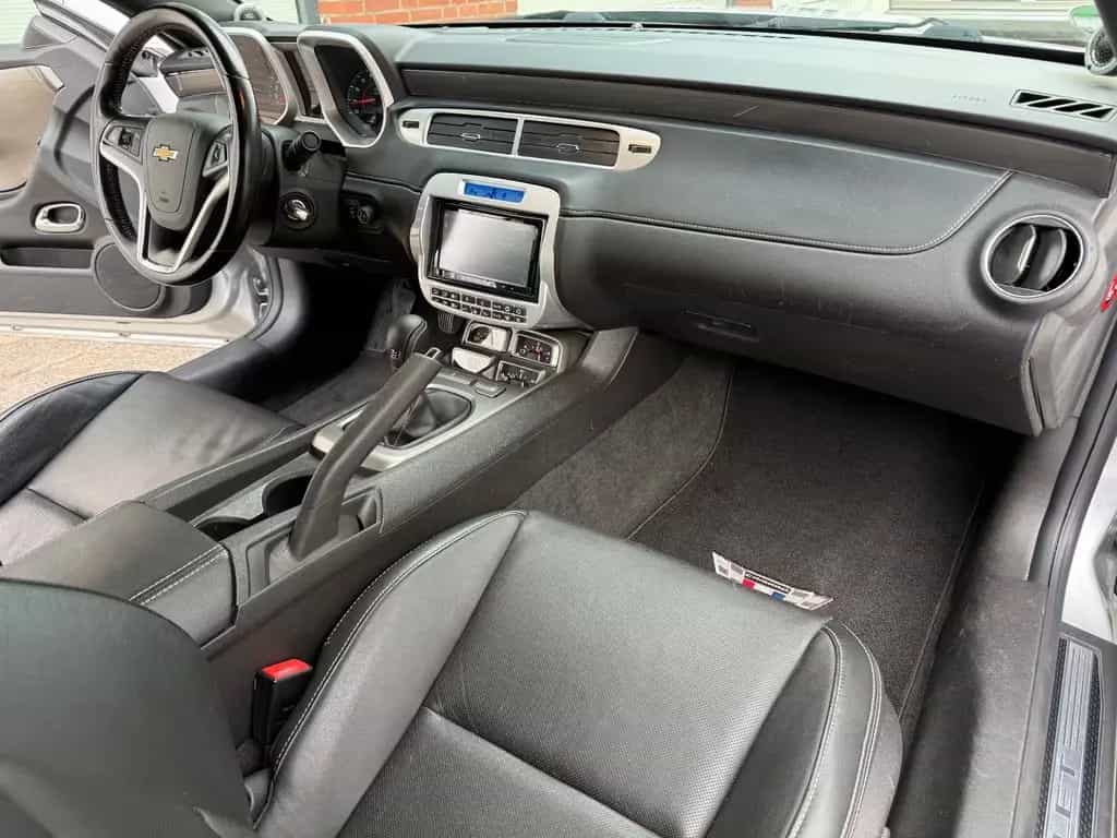 Chevrolet Camaro Cabrio 6,2 VW MT Soundsystem, 09/2012-photo-28