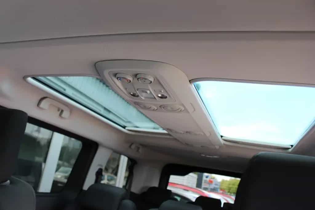 Citroën SpaceTourer Rip Curl M 8 Sitzer+Navi+Kamera+AHK 12/2019-photo-21
