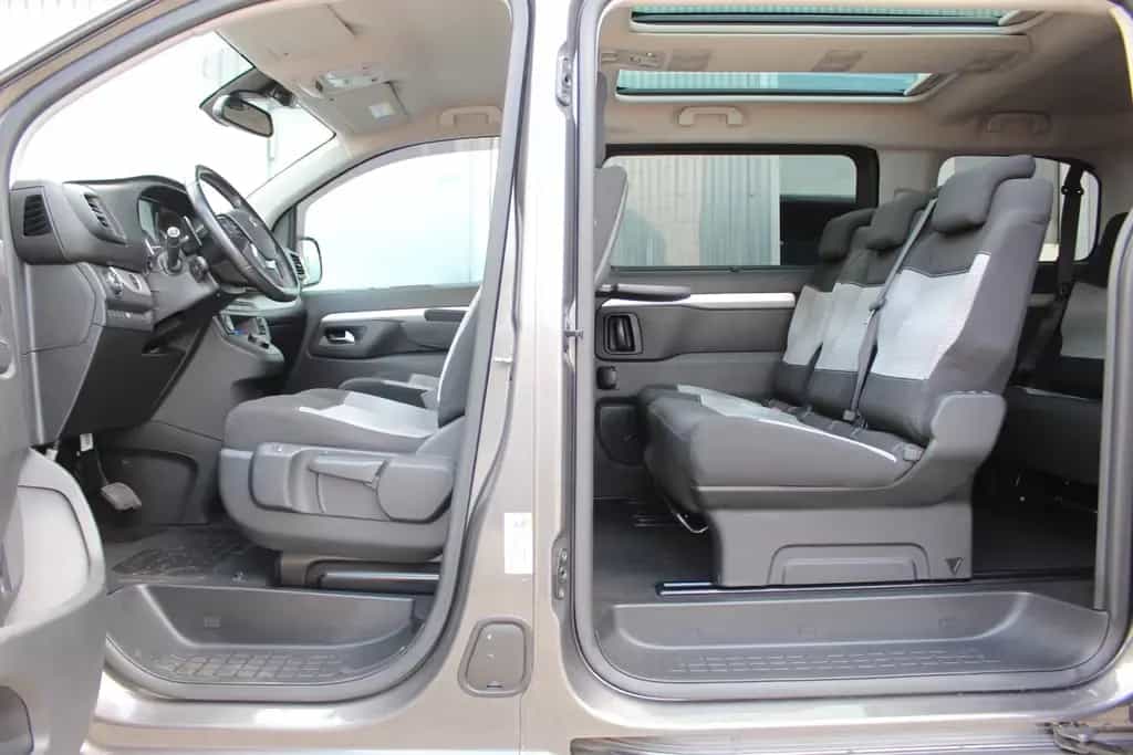 Citroën SpaceTourer Rip Curl M 8 Sitzer+Navi+Kamera+AHK 12/2019-photo-9