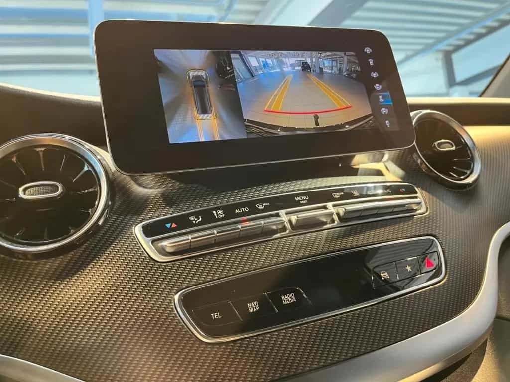 Mercedes-Benz V 300 d Aut. AVANTG. ED. kompakt AMG 06/2021-photo-2