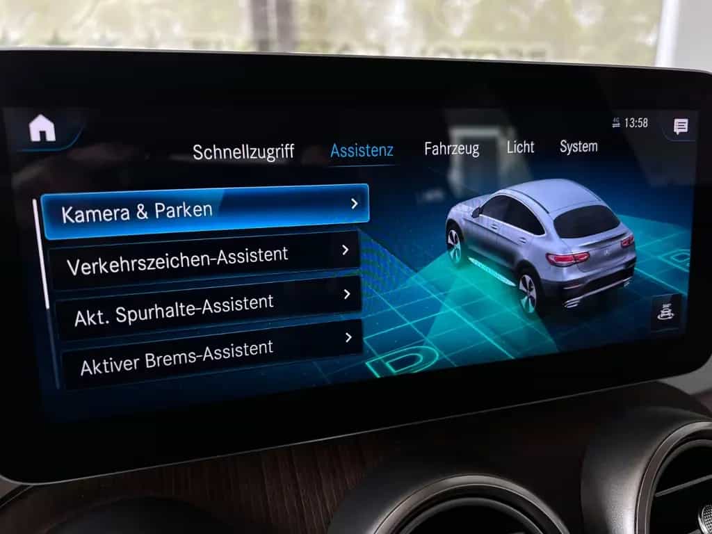 Mercedes-Benz GLC 200 AMG COUPE *LED*360°*BURM*VZE*MULTIB*1HD* 01/2020-photo-17