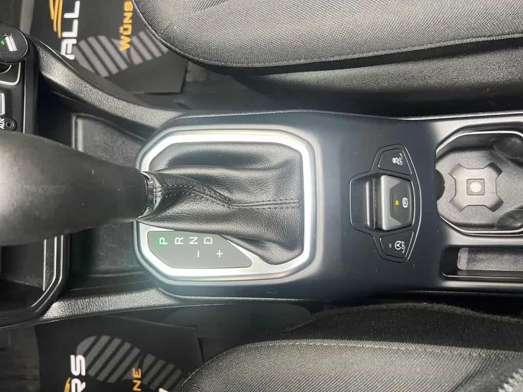 Jeep Renegade Longitude FWD *Pano*Kamera*Tempomat 02/2019-photo-16