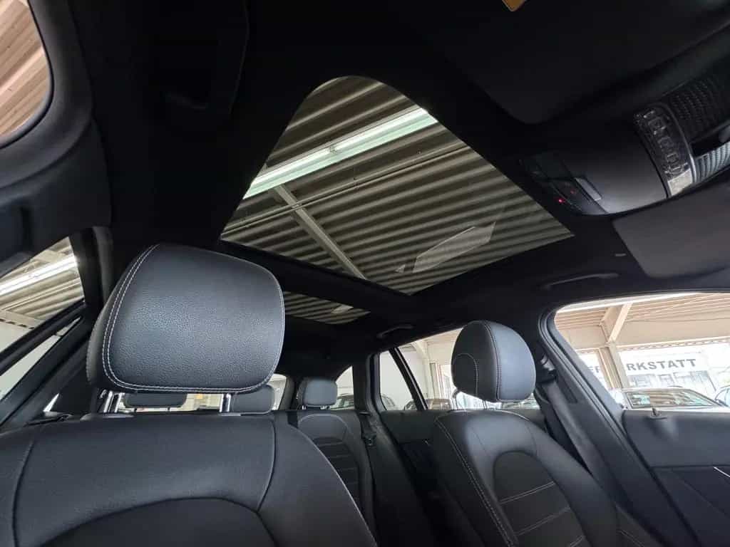 Mercedes-Benz C 200 T AMG-Line *PAN*WCockpit*SHZ*LED*NAV*AHK* 01/2019-photo-13