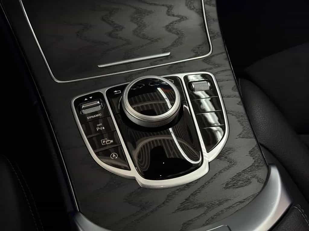 Mercedes-Benz C 200 T AMG-Line *PAN*WCockpit*SHZ*LED*NAV*AHK* 01/2019-photo-20