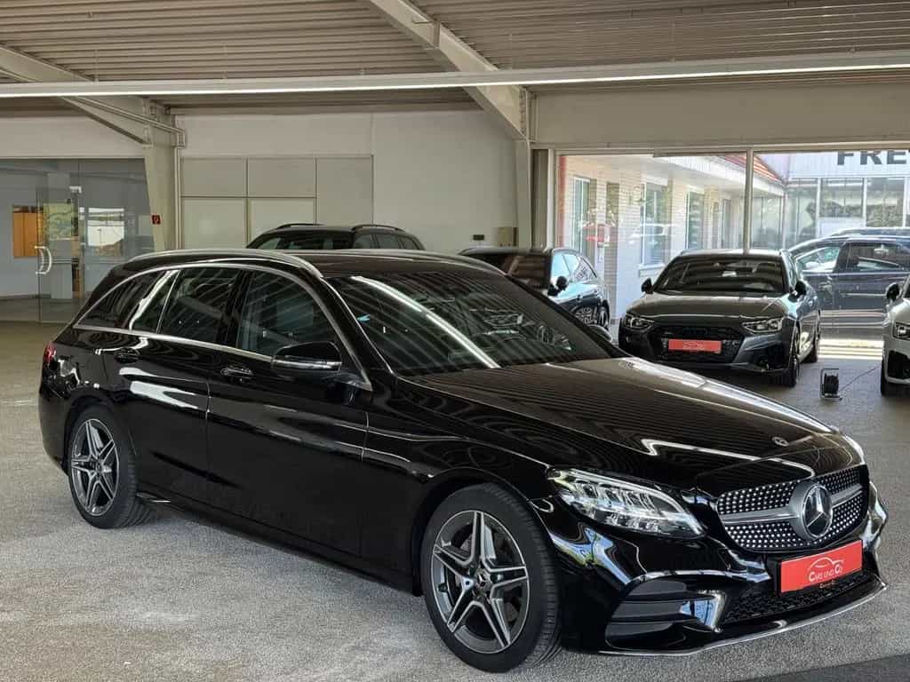 Mercedes-Benz C 200 T AMG-Line *PAN*WCockpit*SHZ*LED*NAV*AHK* 01/2019-photo-4