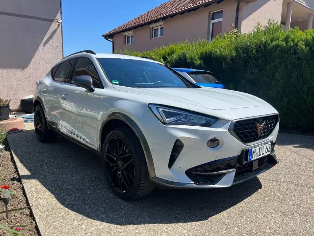 Cupra Formentor 2.0 TDI 4Drive*19Zoll Allwetter*360Kam 05/2023-photo-1