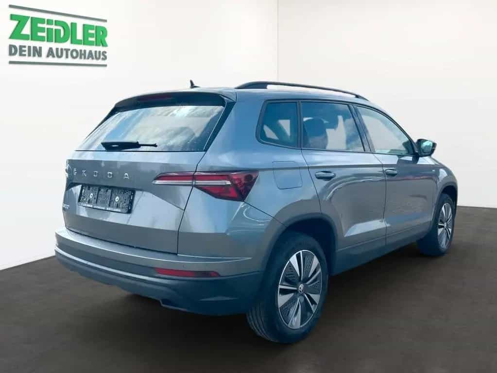 Skoda Karoq 1.5 TSI ACT Tour LED Navi Kam. 2xKlima ACC 04/2023-photo-2