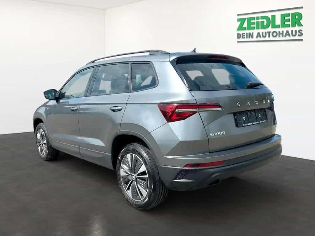 Skoda Karoq 1.5 TSI ACT Tour LED Navi Kam. 2xKlima ACC 04/2023-photo-3