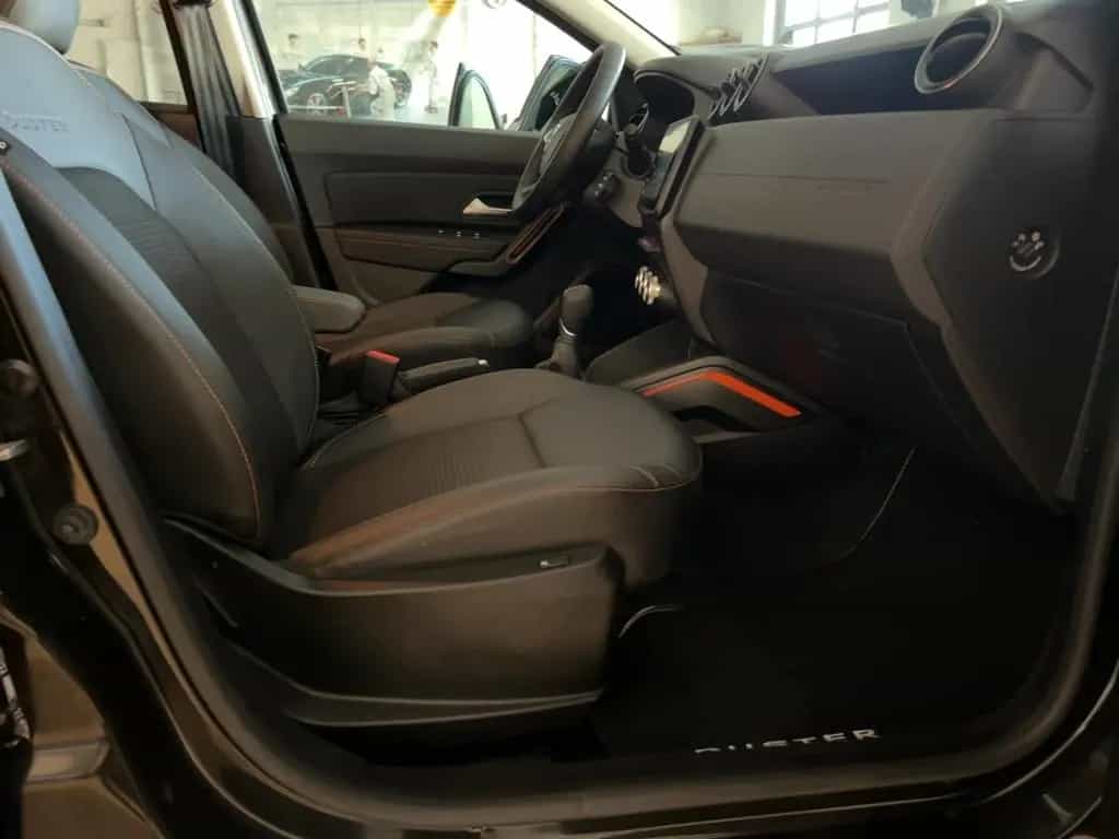Dacia Duster Extreme TCe 150 EDC 2WD SHZ BT 05/2022-photo-7