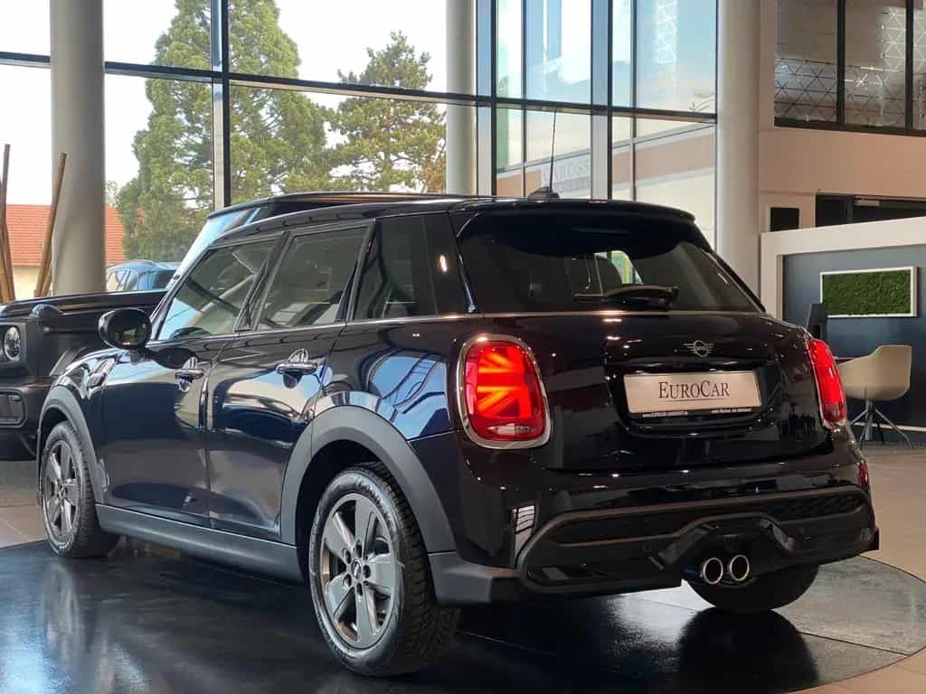 MINI Cooper S Classic Trim Navi AmbienteB LED Kam HUD 08/2021-photo-1