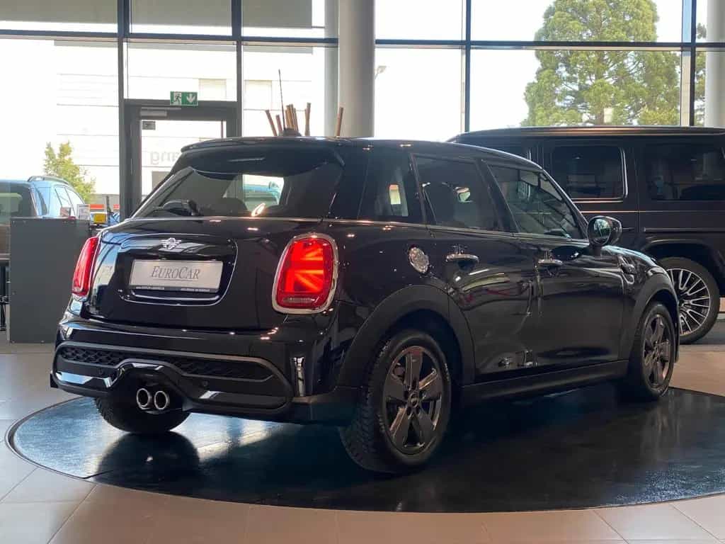 MINI Cooper S Classic Trim Navi AmbienteB LED Kam HUD 08/2021-photo-17