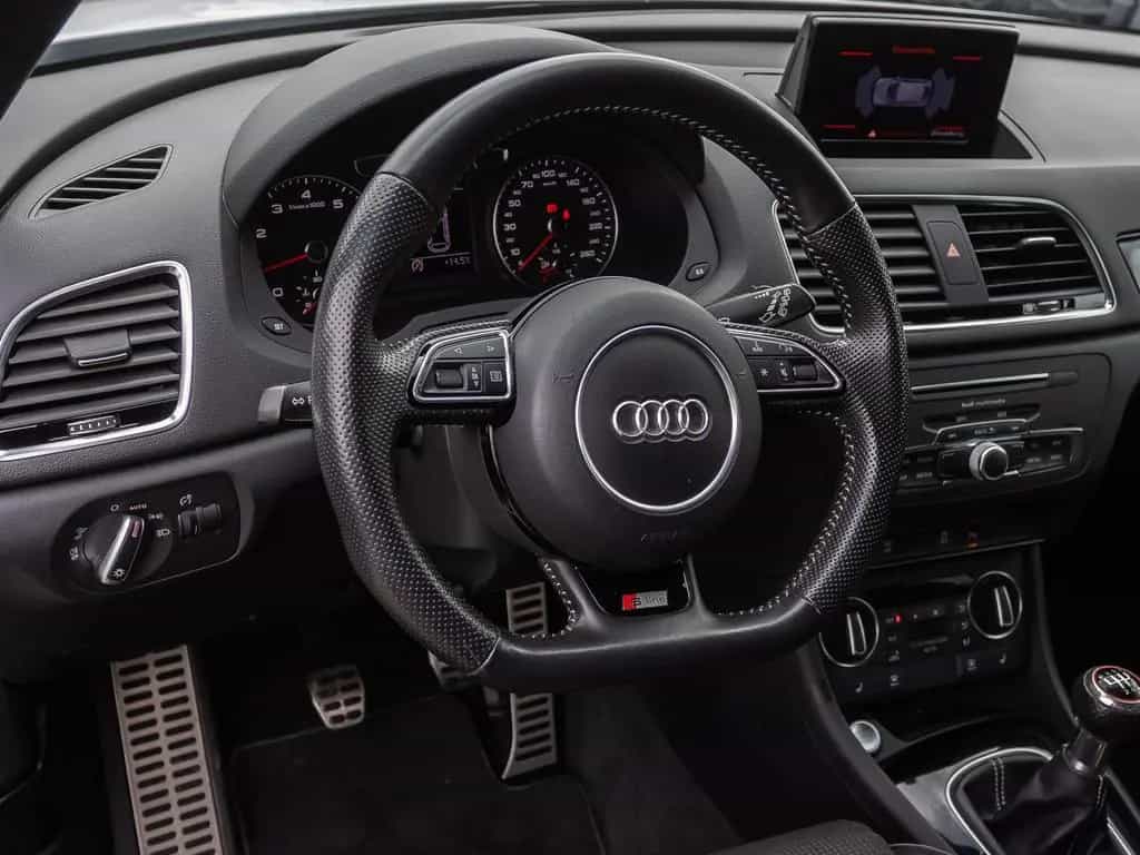 Audi Q3 S line 1.4TFSI Navi Xenon EPH Sitzhzg 07/2017-photo-14