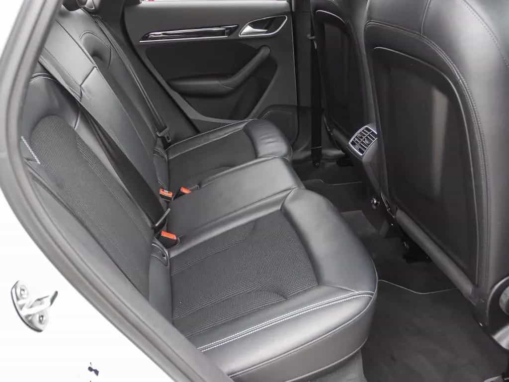 Audi Q3 S line 1.4TFSI Navi Xenon EPH Sitzhzg 07/2017-photo-26