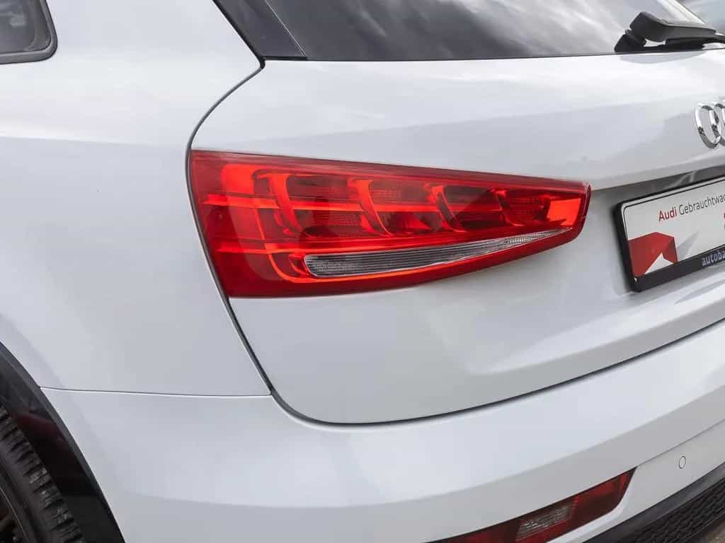 Audi Q3 S line 1.4TFSI Navi Xenon EPH Sitzhzg 07/2017-photo-9