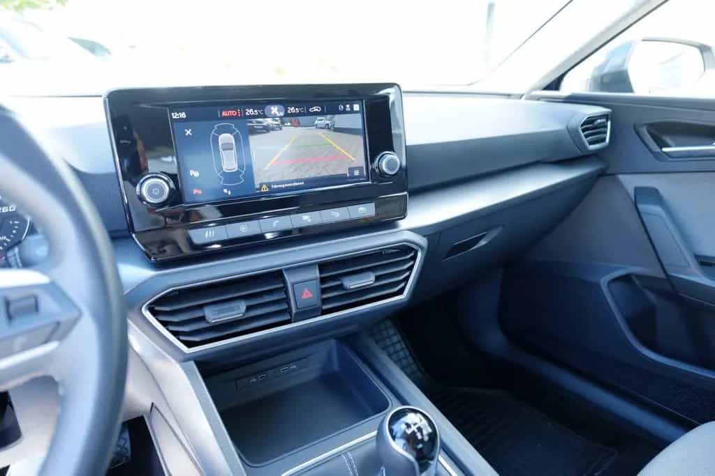 Seat Leon 1.0TSI Style Kamera/LED/AppC/ACC/Nebel 05/2024-photo-16