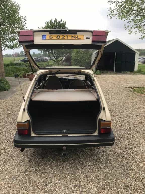 Saab 900 i 06/1985-photo-12
