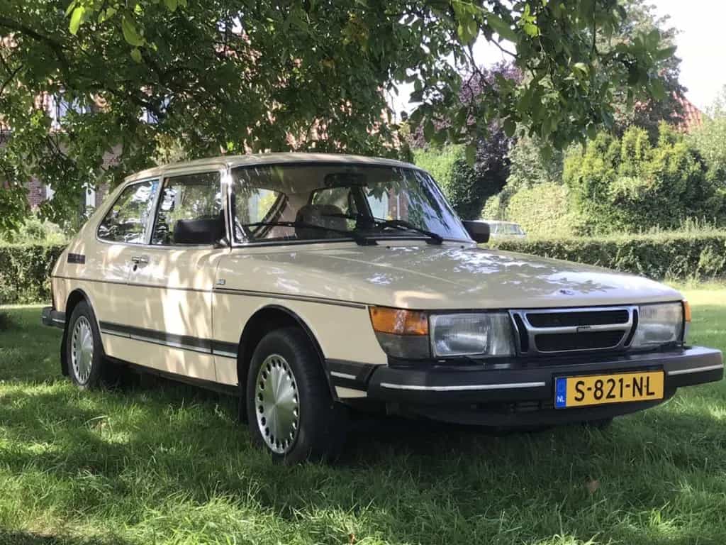 Saab 900 i 06/1985-photo-14
