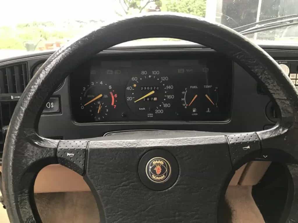 Saab 900 i 06/1985-photo-6